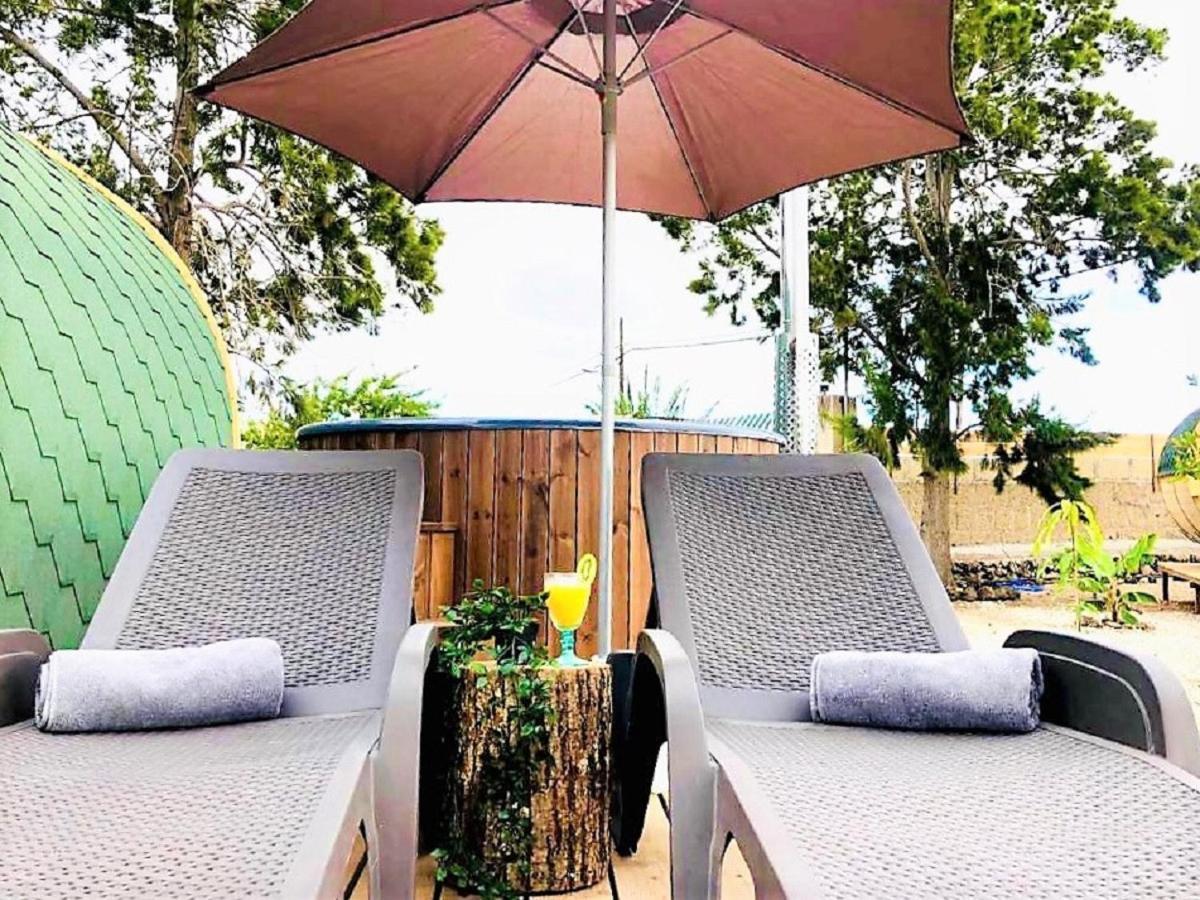 Lykke Suite Spa Sauna Piscina Y Jardin Buzanada Esterno foto