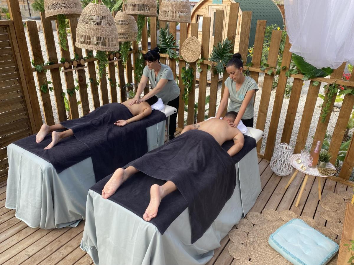 Lykke Suite Spa Sauna Piscina Y Jardin Buzanada Esterno foto