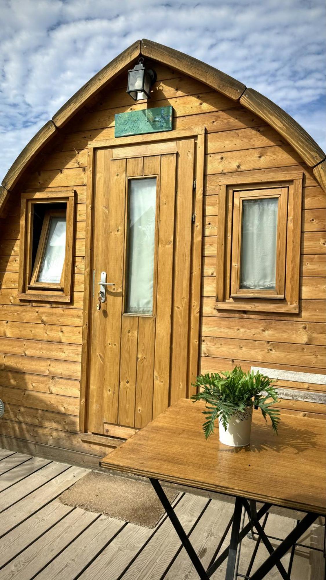 Lykke Suite Spa Sauna Piscina Y Jardin Buzanada Esterno foto
