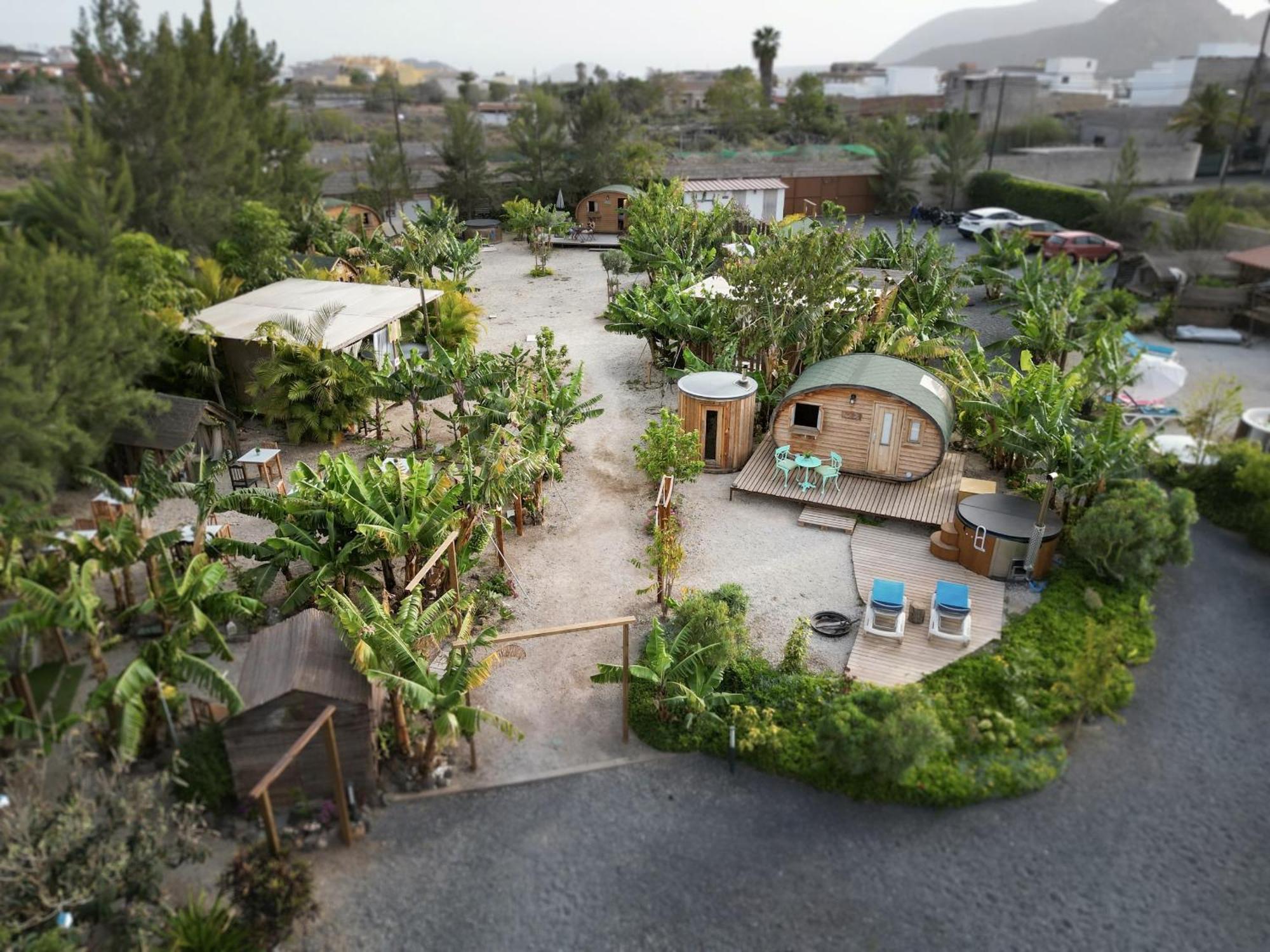 Lykke Suite Spa Sauna Piscina Y Jardin Buzanada Esterno foto
